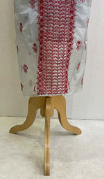 将图像加载到图库查看器中， Lakhnavi 手工制作的欧根纱 Chikankari 未缝合 Kurti 面料 - Honc0133589
