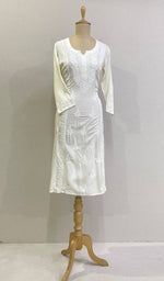 将图像加载到图库查看器中， Rusdha Women&#39;s Lucknowi Handcrafted Modal Cotton Chikankari Kurti - HONC0213704
