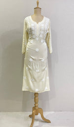 将图像加载到图库查看器中， Women&#39;s Lucknowi Handcrafted Modal Cotton Chikankari Kurti - HONC0212074
