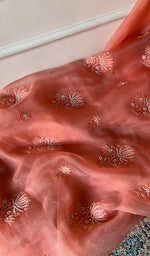 将图像加载到图库查看器中， Women's Lakhnavi Handcrafted Pure Organza Chikankari Unstitched Kurta And Dupatta Set- HONC0351137
