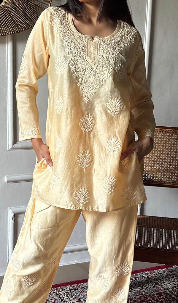 Women's Lakhnavi Handcrafted Chanderi Silk Chikankari Top And Pant Set - HONC0360725