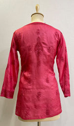 将图像加载到图库查看器中， Women&#39;s Lakhnavi Handcrafted Silk Chikankari Top - HONC0176258
