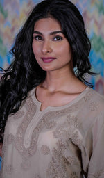 Load image into Gallery viewer, Women&#39;s Lakhnavi Handcrafted Viscose Georgette Chikankari Kurti - HONC0207817
