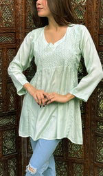 Load image into Gallery viewer, Daisha Women&#39;s Lucknowi Handcrafted Muslin Chikankari Top - HONC0234915
