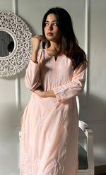 Load image into Gallery viewer, Women's Lucknowi Handcrafted Cotton Chikankari Kurti - HONC0330720