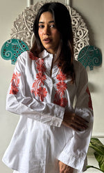 将图像加载到图库查看器中， Women&#39;s Lakhnavi Handcrafted Cotton Chikankari Top - HONC0313748
