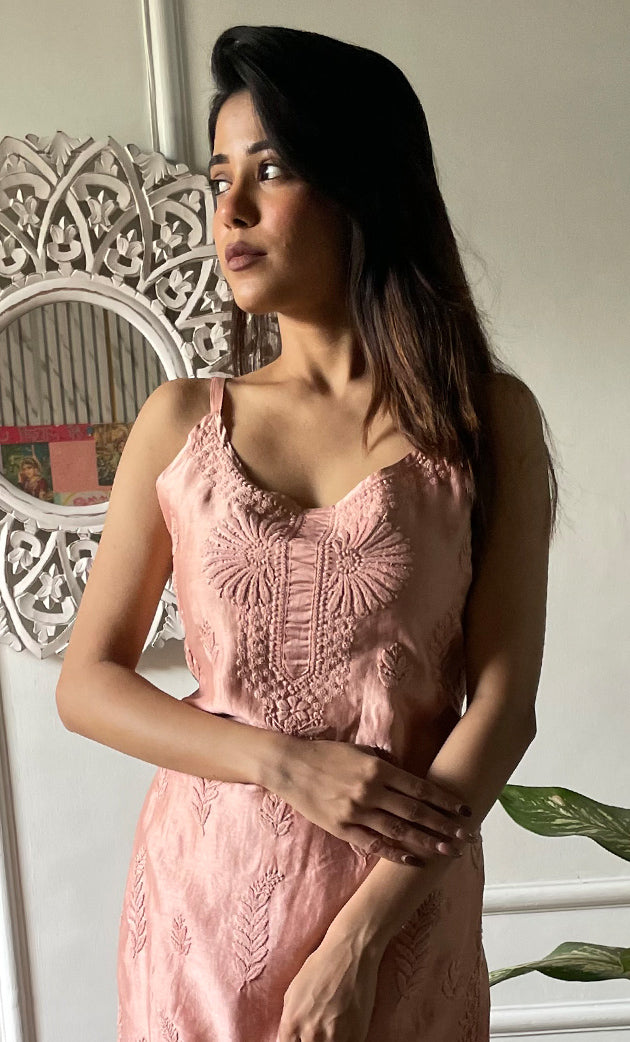 Amreena Women's Lakhnavi Handcrafted Chanderi Silk Chikankari Top And Pant Set - HONC0308126