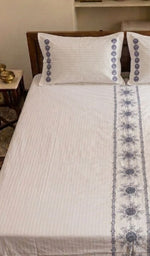 Load image into Gallery viewer, Lakhnavi Handcrafted Cotton Chikankari Bedsheet Set - HONC0364221