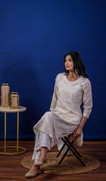 将图像加载到图库查看器中， Ansara Women&#39;s Lucknowi Handcrafted Cotton Chikankari Kurti - HONC0221393
