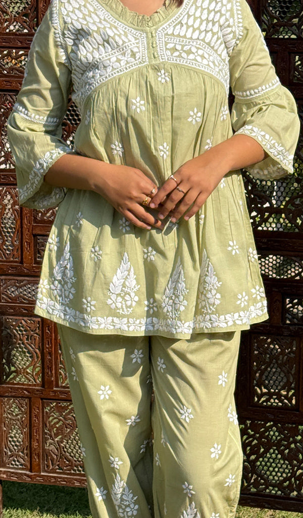 Women's Lakhnavi Handcrafted Cotton Chikankari Kurta And Afghani pant Set - HONC0268726