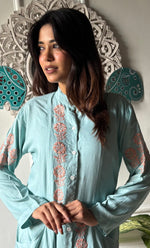 将图像加载到图库查看器中， Women&#39;s Lakhnavi Handcrafted Cotton Chikankari Top - HONC0315254
