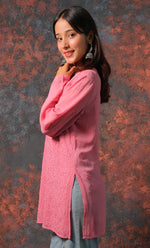 将图像加载到图库查看器中， Women&#39;s Lucknowi Handcrafted Viscose Georgette Chikankari Top - HONC0327546
