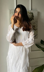 Load image into Gallery viewer, Women&#39;s Lucknowi Handcrafted Cotton Chikankari Kurti - HONC0303585
