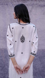 将图像加载到图库查看器中， Shifa Women&#39;s Lakhnavi Handcrafted Modal Cotton Chikankari Kurta And Palazzo Set - HONC0205167
