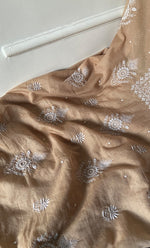 Load image into Gallery viewer, Women's Lakhnavi Handcrafted Mul Chanderi Unstitched Chikankari Full Suit Material - HONC0328323