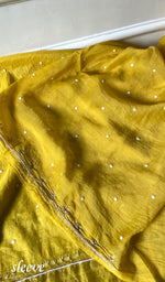 Load image into Gallery viewer, Mor Women's Lakhnavi Handcrafted Mul Chanderi Unstitched Kurta And Dupatta Set- HONC0323133