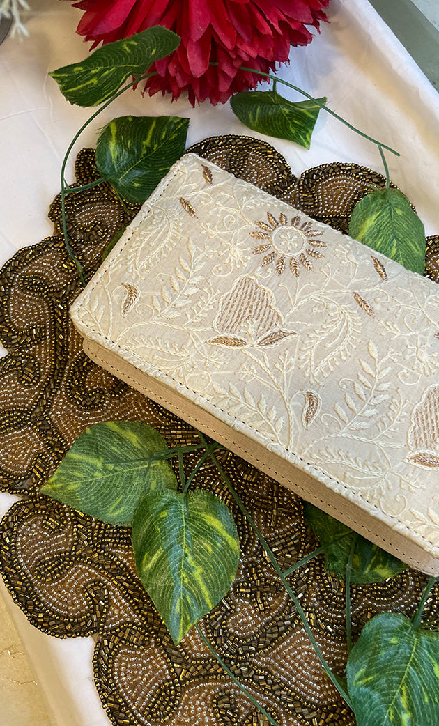 Chikankari Clutch Bag - HONC0308892