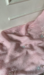 将图像加载到图库查看器中， Women's Lakhnavi Handcrafted Mul Chanderi Unstitched Chikankari Full Suit Material - HONC0344644