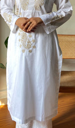 Load image into Gallery viewer, Women&#39;s Lucknowi Handcrafted Cotton Chikankari Kurti - HONC0276910
