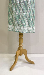 将图像加载到图库查看器中， Women&#39;s Lucknowi Handcrafted Mul Cotton Chikankari Kurti - HONC0168436
