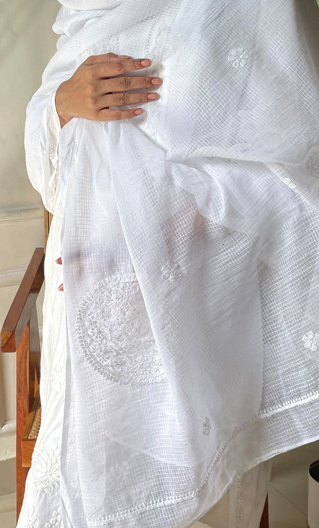 Nazm Women's Lucknowi Handcrafted Kota Cotton Chikankari Dupatta - HONC0291183