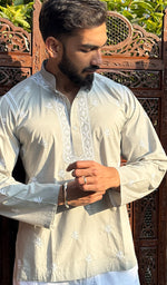 Load image into Gallery viewer, Men&#39;s Lucknowi Handcrafted Cotton Chikankari Short Kurta - HONC0148535
