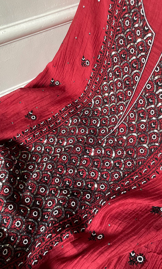 Women's Lakhnavi Handcrafted Unstitched Mul Chanderi Kurta And Dupatta Set - HONC0324074