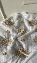 Load image into Gallery viewer, Women's Lakhnavi Handcrafted Mul Chanderi Unstitched Kurta And Dupatta Set - HONC0329227