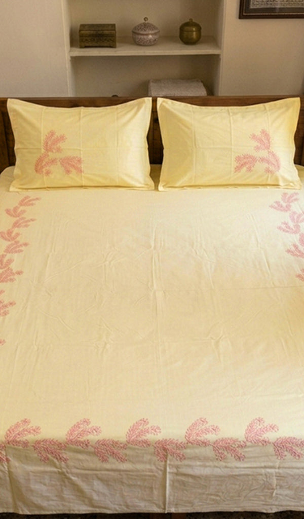 Lakhnavi Handcrafted Cotton Chikankari Bedsheet Set - HONC031718