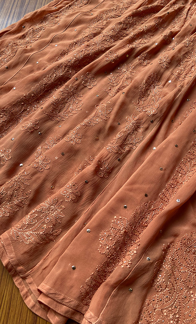 Lucknowi Chikankari kurtas