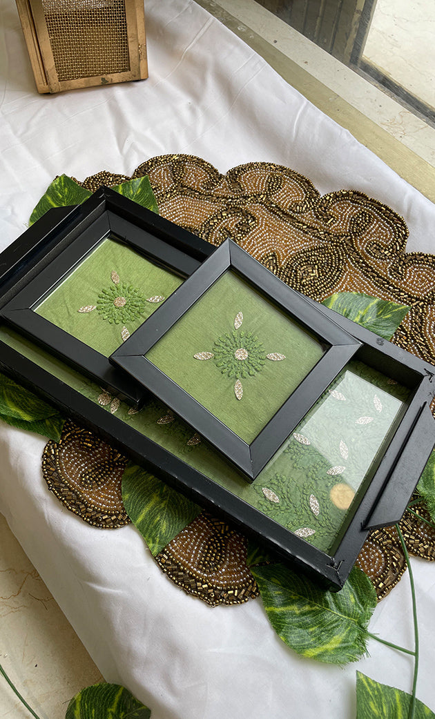 Chikankari Tray with Two Coasters - HONC0218905