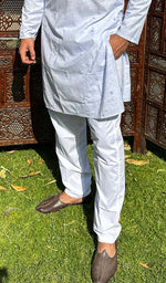 Load image into Gallery viewer, Men's Lucknowi Handcrafted Cotton Chikankari Kurta - HONC0329857