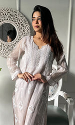 Load image into Gallery viewer, Women&#39;s Lucknowi Handcrafted Mul Chanderi Chikankari Kurti - HONC0329790
