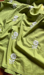 Load image into Gallery viewer, Women&#39;s Lucknowi Handcrafted Cotton Chikankari Kurti - HONC0301041

