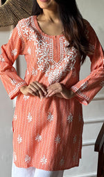 Load image into Gallery viewer, Women's Lakhnavi Handcrafted Cotton Chikankari Top - HONC0350779
