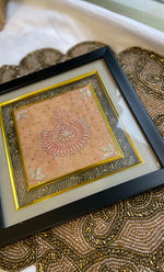 Load image into Gallery viewer, Elegant Hand-Embroidered Floral Art Frame - HONC0310978
