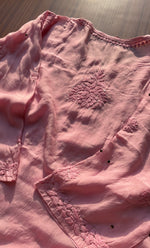 将图像加载到图库查看器中， Women&#39;s Lucknowi Handcrafted Muslin Chikankari Kurti - HONC0175630
