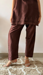 Load image into Gallery viewer, Amreena Women's Lakhnavi Handcrafted Chanderi Silk Chikankari Top And Pant Set - HONC0345001