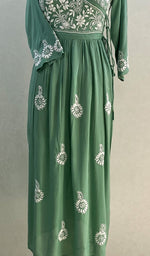将图像加载到图库查看器中， Neha Women&#39;s Lucknowi Handcrafted Modal Cotton Chikankari Angrakha Dress - HONC0102784

