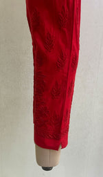 将图像加载到图库查看器中， Lucknowi 手工制作亚麻棉 Chikankari 裤子 - HONC0134354 