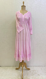 将图像加载到图库查看器中， Women&#39;s Lucknowi Handcrafted Muslin Chikankari Anarkali Dress - HONC0149492
