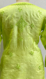 将图像加载到图库查看器中， Women&#39;s Lakhnavi Handcrafted Silk Chikankari Top - HONC0176262
