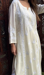 Load image into Gallery viewer, Rusdha Women&#39;s Lucknowi Handcrafted Modal Cotton Chikankari Kurti - HONC0213704
