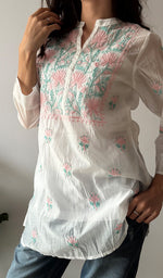 Load image into Gallery viewer, Women's Lakhnavi Handcrafted Mul Chanderi Chikankari Top - HONC0372702