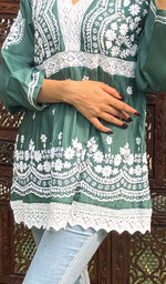 将图像加载到图库查看器中， Alshifa Women&#39;s Lakhnavi Handcrafted Modal Cotton Chikankari Top - HONC0246763
