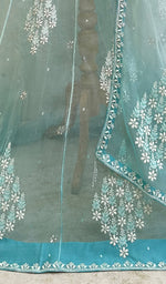将图像加载到图库查看器中， Women&#39;s Lakhnavi Handcrafted Bridal Pure Organza Chikankari Lehenga Set -HONC0152404
