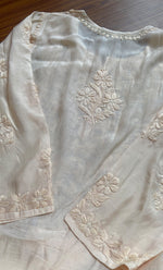 Load image into Gallery viewer, Women&#39;s Lucknowi Handcrafted Muslin  Chikankari Kurti - HONC0293322
