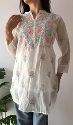 Load image into Gallery viewer, Women's Lakhnavi Handcrafted Mul Chanderi Chikankari Top - HONC0372701