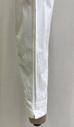 将图像加载到图库查看器中， Women&#39;s Lakhnavi Handcrafted Cotton Chikankari Pant - HONC0166241
