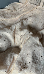 将图像加载到图库查看器中， Women&#39;s Lakhnavi Handcrafted Tissue Chanderi Semi-Stitched Kurta And Dupatta Set - HONC0313000
